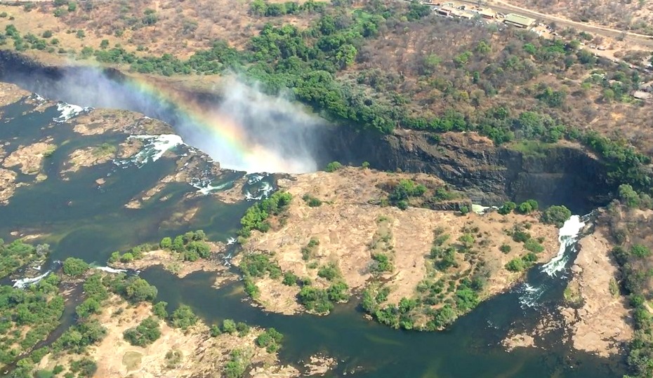 victoria falls-helicopter tour-rainbow-zimbabwe