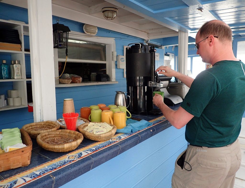 bahamas-elbow cay-hope town harbour lodge-coffee