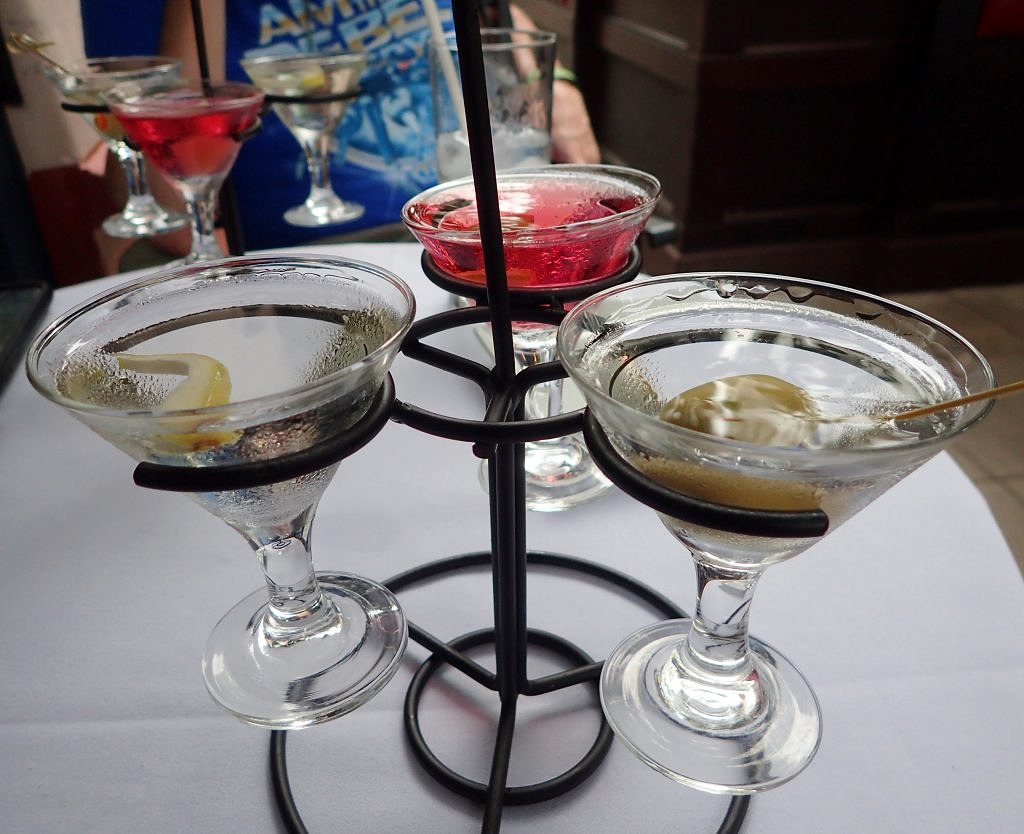 disney-brown derby lounge-martini flight