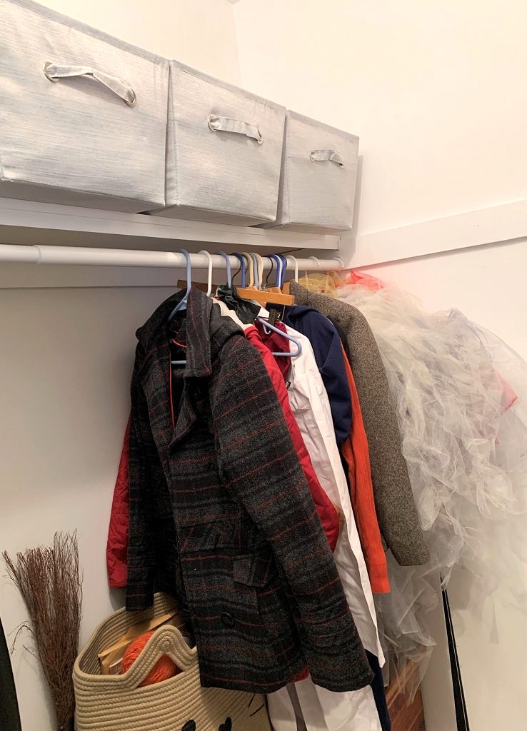 craft closet-clothes storage