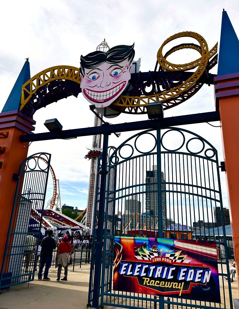 coney-island-luna-park-entrance- Obligatory Traveler