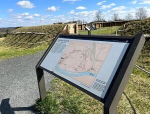 Revolutionary War Fort-Valley Forge National Historical Park-Redoubt