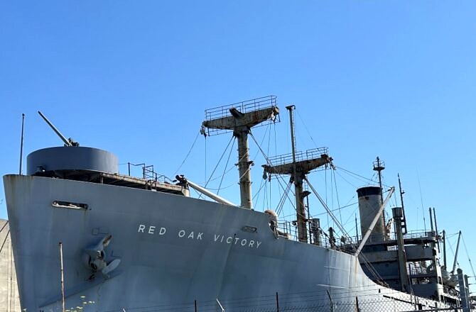 Touring the WWII SS Red Oak Victory Ship