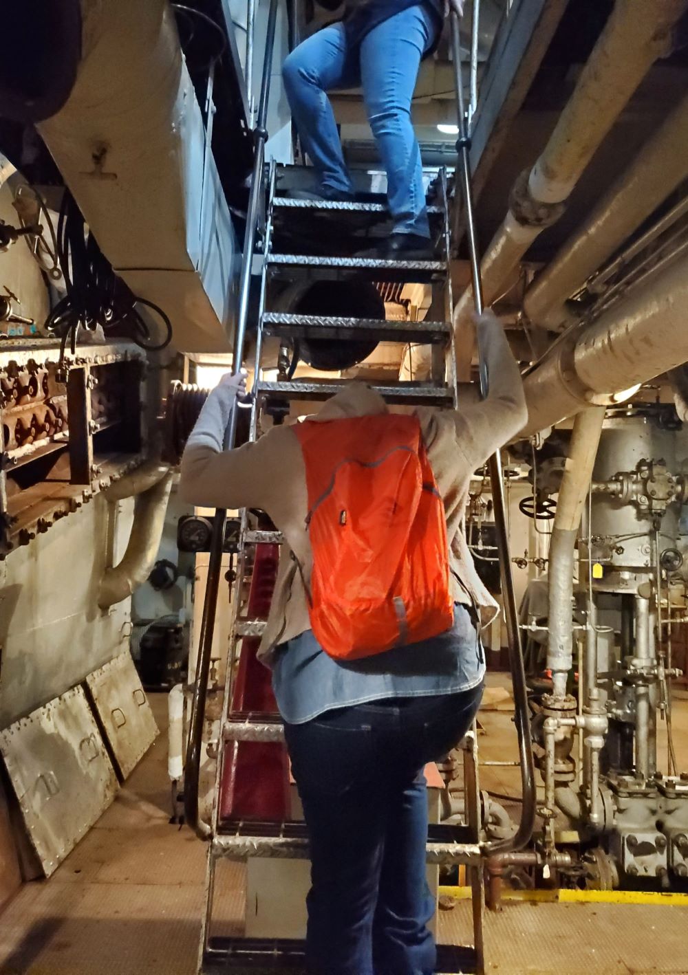 Touring the WWII SS Red Oak Victory Ship