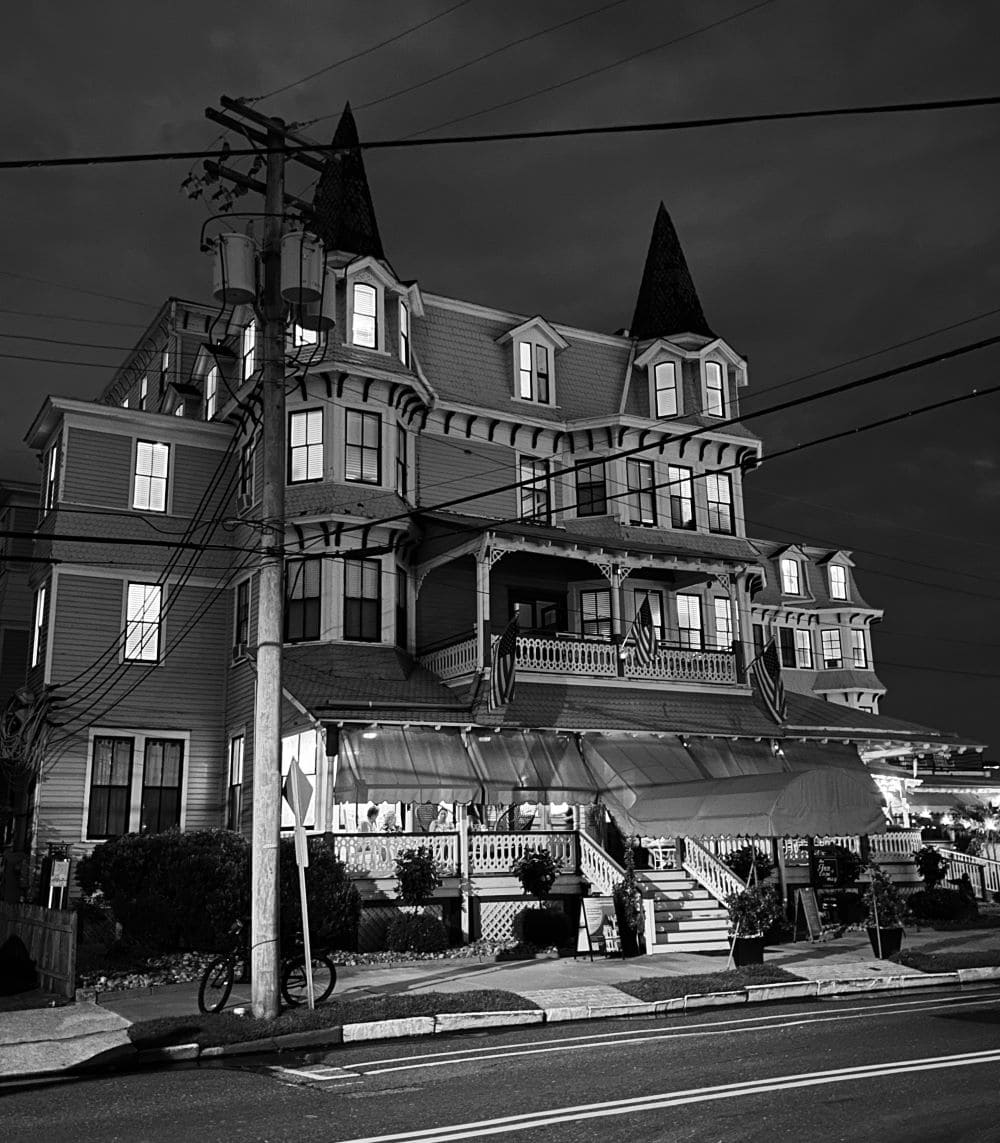 Taking A Ghost Tour in Cape May with US Ghost Adventures-New Jersey