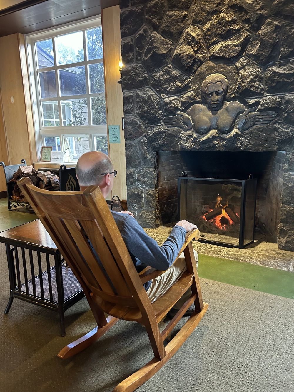 Staying at The Volcano House Hotel-Volcanoes National Park-Hawaii